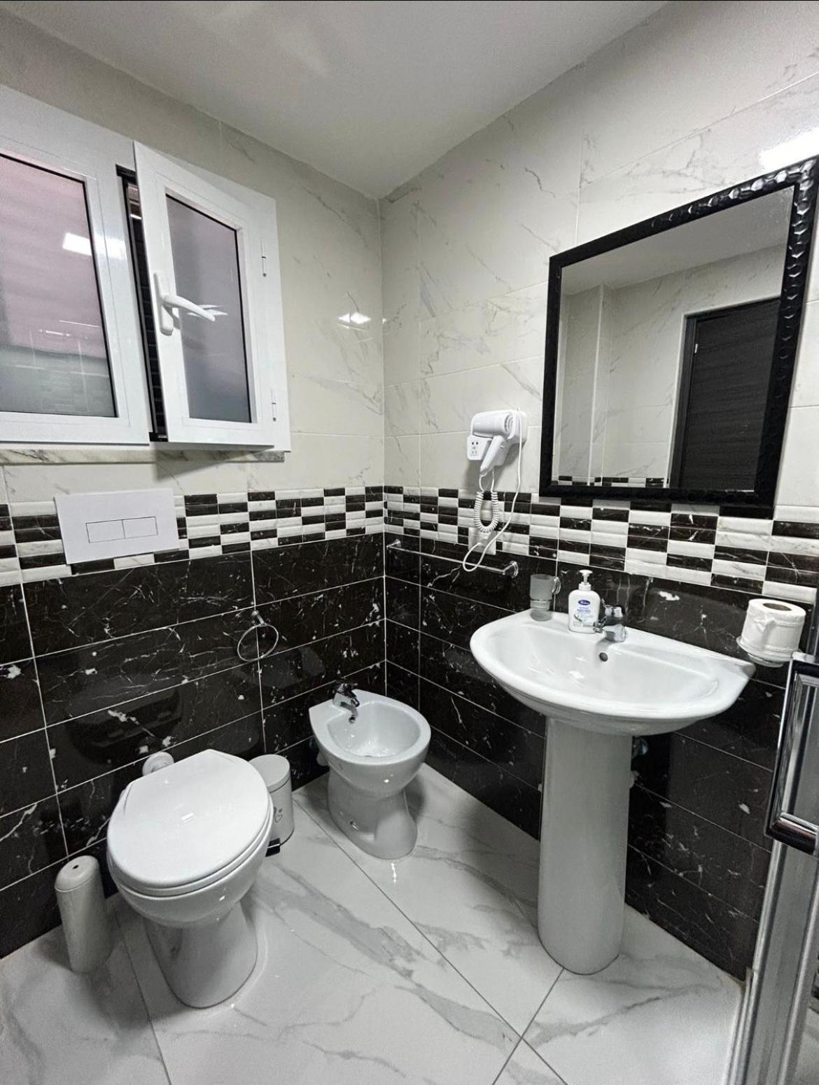 Apartamento Terrazza Luxury Valentino Nápoles Exterior foto
