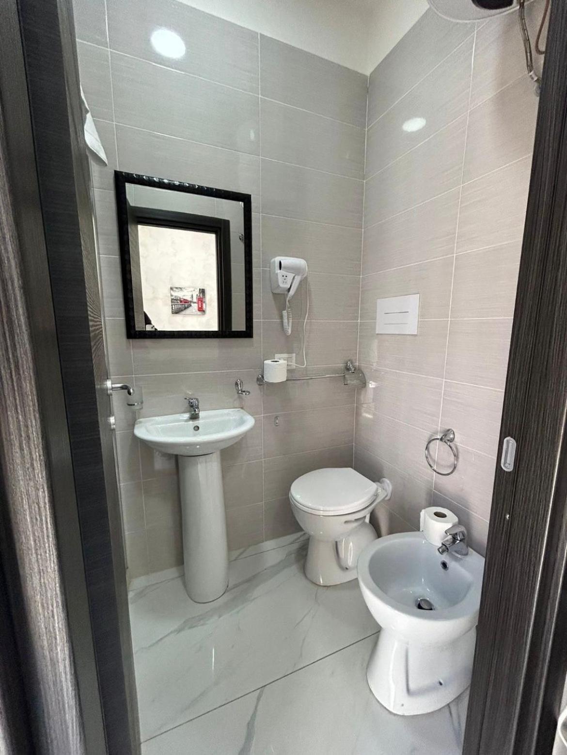 Apartamento Terrazza Luxury Valentino Nápoles Exterior foto